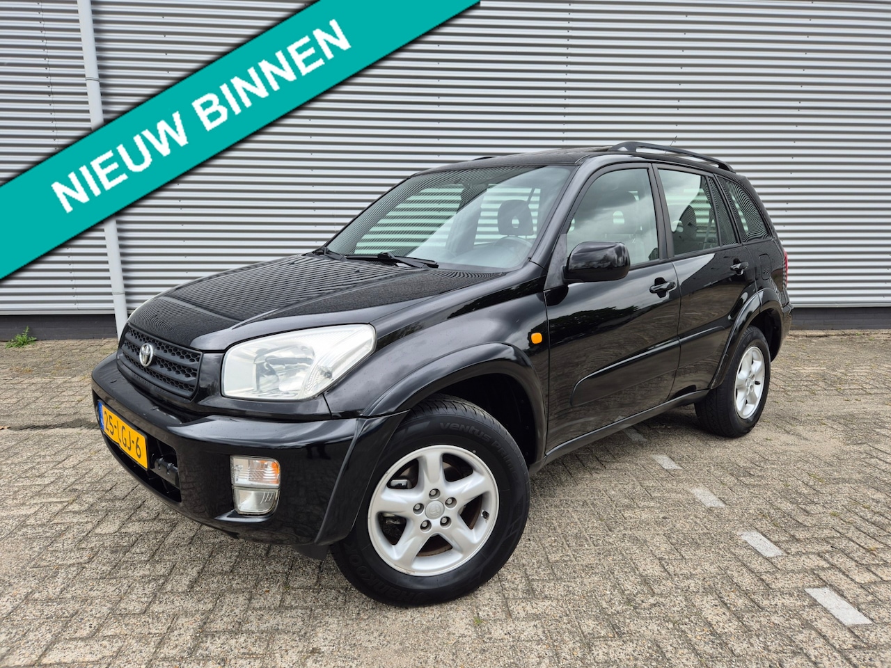 Toyota RAV4 - 2.0-16V VVT-i Luna 2.0-16V VVT-i Luna ,Airco,navigatie,trekhaak, - AutoWereld.nl