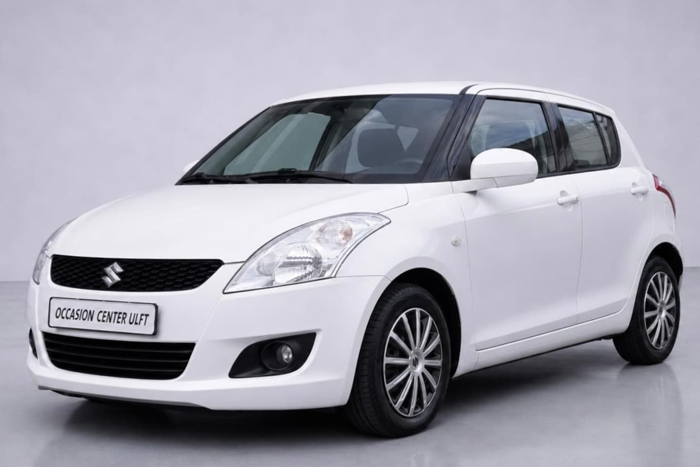 Suzuki Swift - CLIMATE CRUISE CONTR / 5 DRS / KEYLESS GO ... - AutoWereld.nl