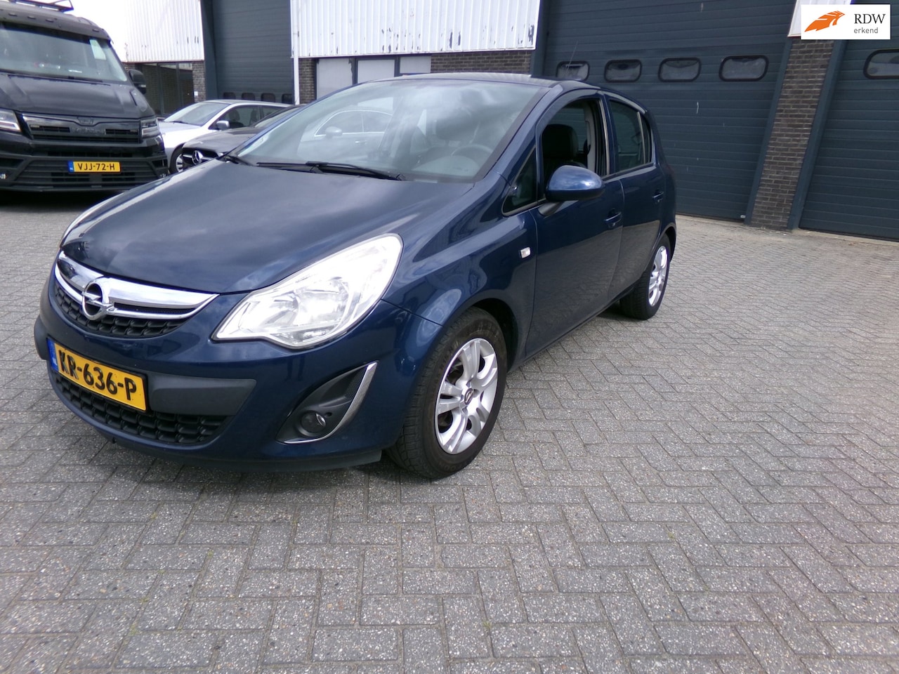 Opel Corsa - 1.2-16V Anniversary Edition 1.2-16V Anniversary Edition - AutoWereld.nl