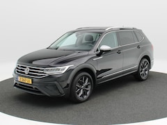 Volkswagen Tiguan Allspace - 1.5 TSi 150 Pk Automaat Life 7 Persoons | Stoel/Stuurverwarming | Camera | Adaptive cruise