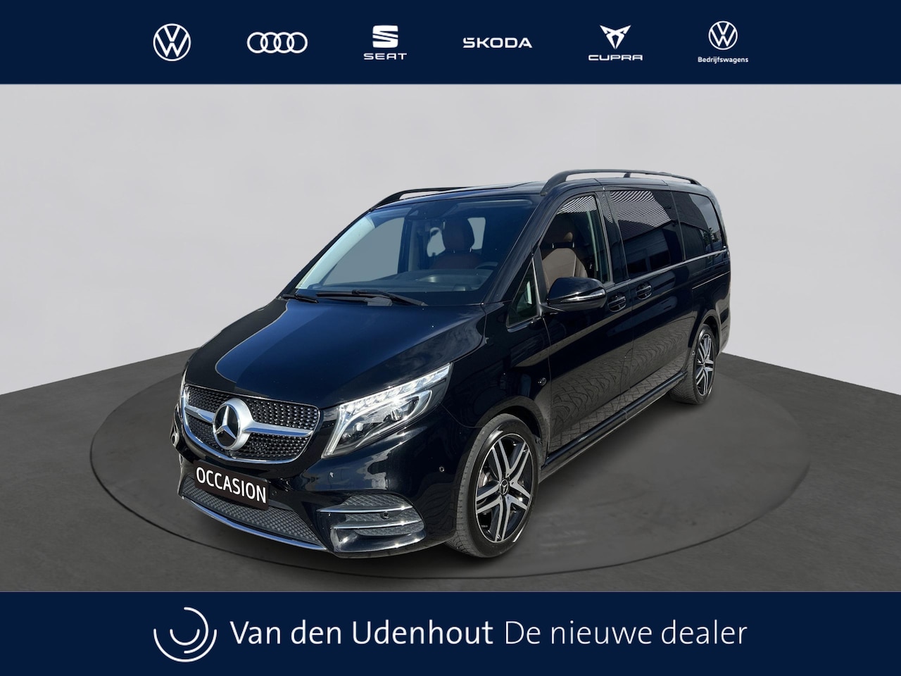 Mercedes-Benz Vito - 114 CDI AMG Lang DC Comfort Dubbele cabine Leder Led verlichting Automaat Trekhaak Climate - AutoWereld.nl
