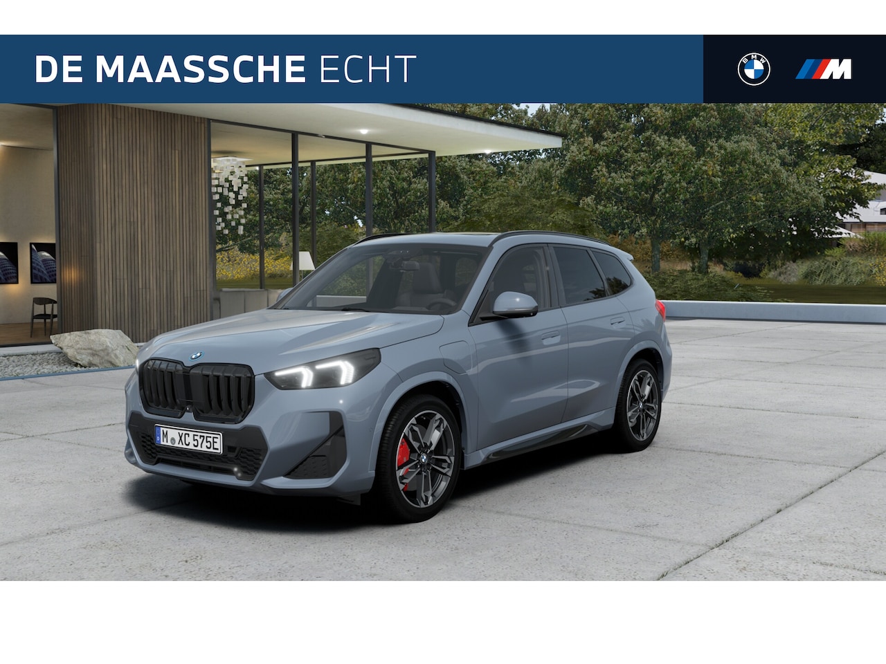 BMW X1 - xDrive25e M Sport Automaat / Panoramadak / Trekhaak / Sportstoelen / M Adaptief onderstel - AutoWereld.nl