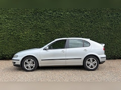 SEAT Leon - 1.6-16V Sport INRUILER