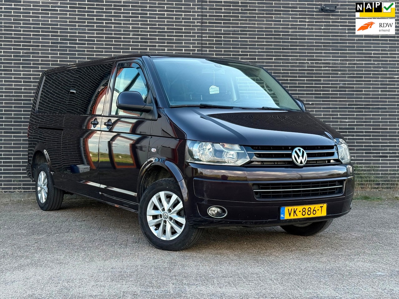Volkswagen Transporter - 2.0 TDI L2H1 DC 2.0 TDI L2H1 DC Airco, Cruise! - AutoWereld.nl