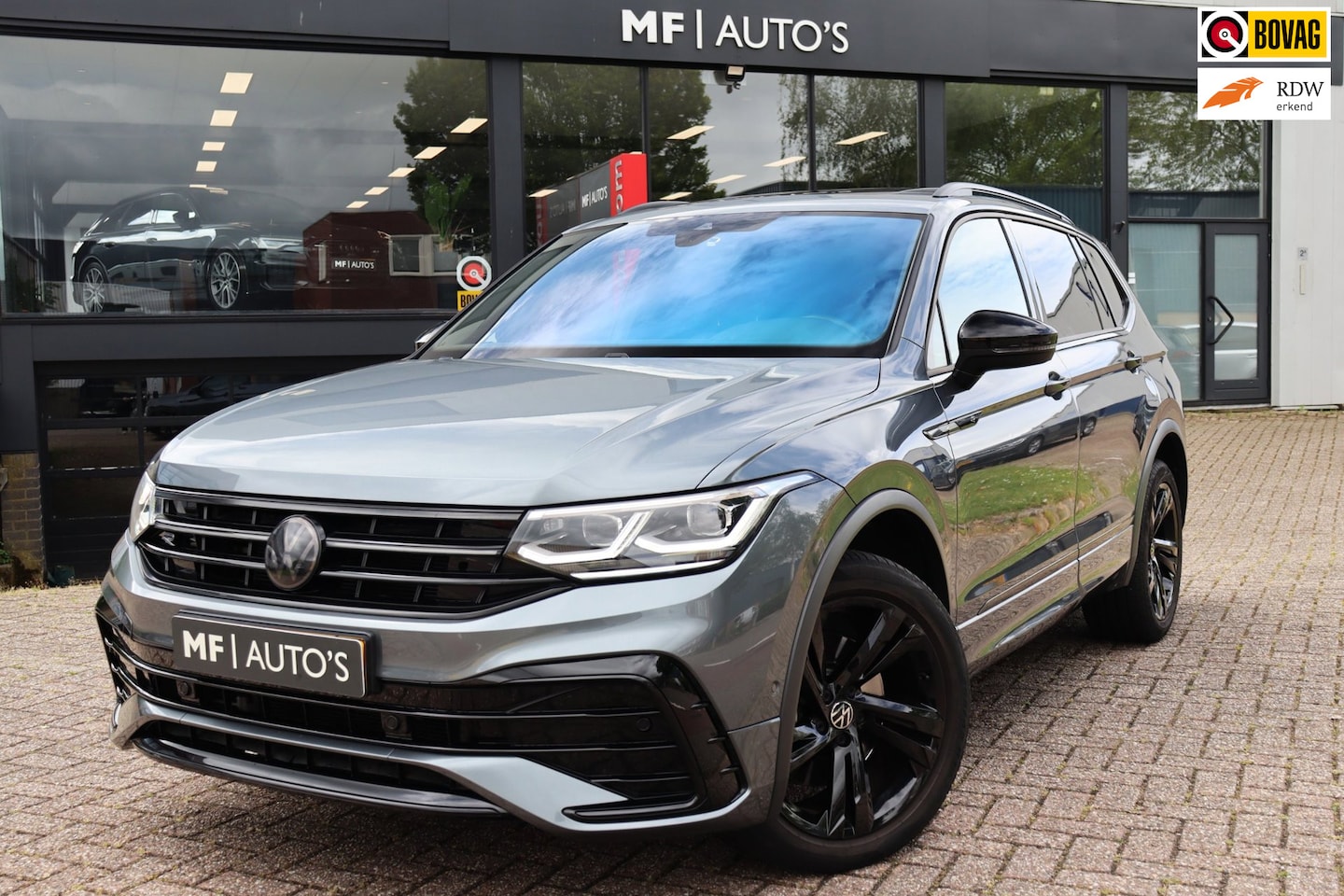 Volkswagen Tiguan Allspace - 2.0 TSI 4Motion Highline Business R 7p.|Pano|Virtual|IQ|ACC|Keyless|Trekhaak - AutoWereld.nl