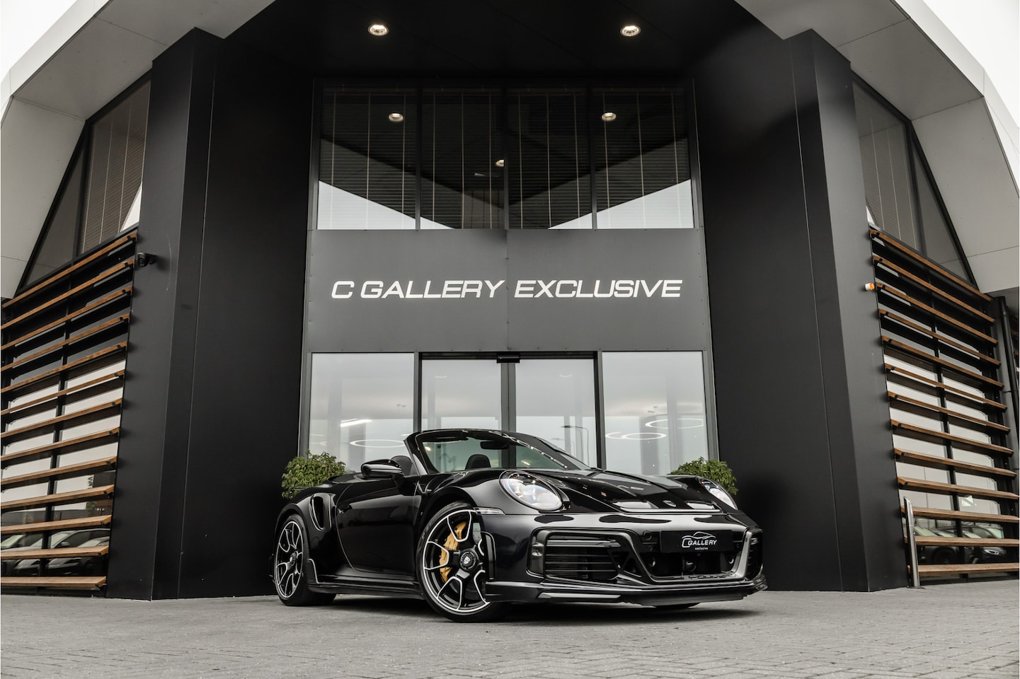 Porsche 911 Cabrio - 3.8 Turbo S - Techart | Origineel NL | Burmester | Sport Chrono + | Stoelkoeling - AutoWereld.nl