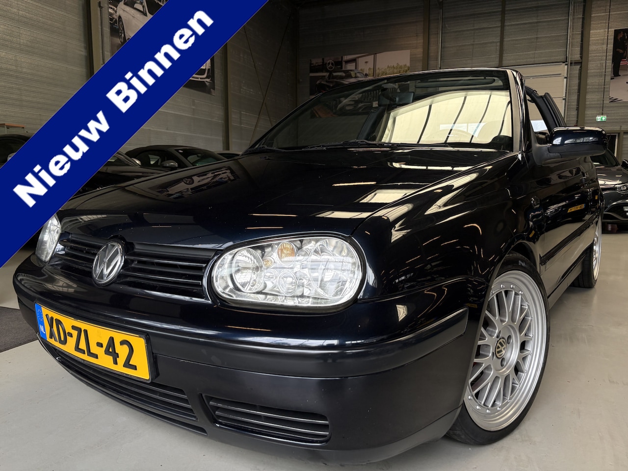 Volkswagen Golf Cabriolet - 1.8 Trendline Airco - AutoWereld.nl