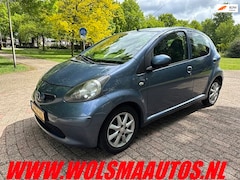 Toyota Aygo - 1.0-12V