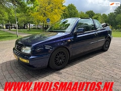 Volkswagen Golf Cabriolet - 1.8