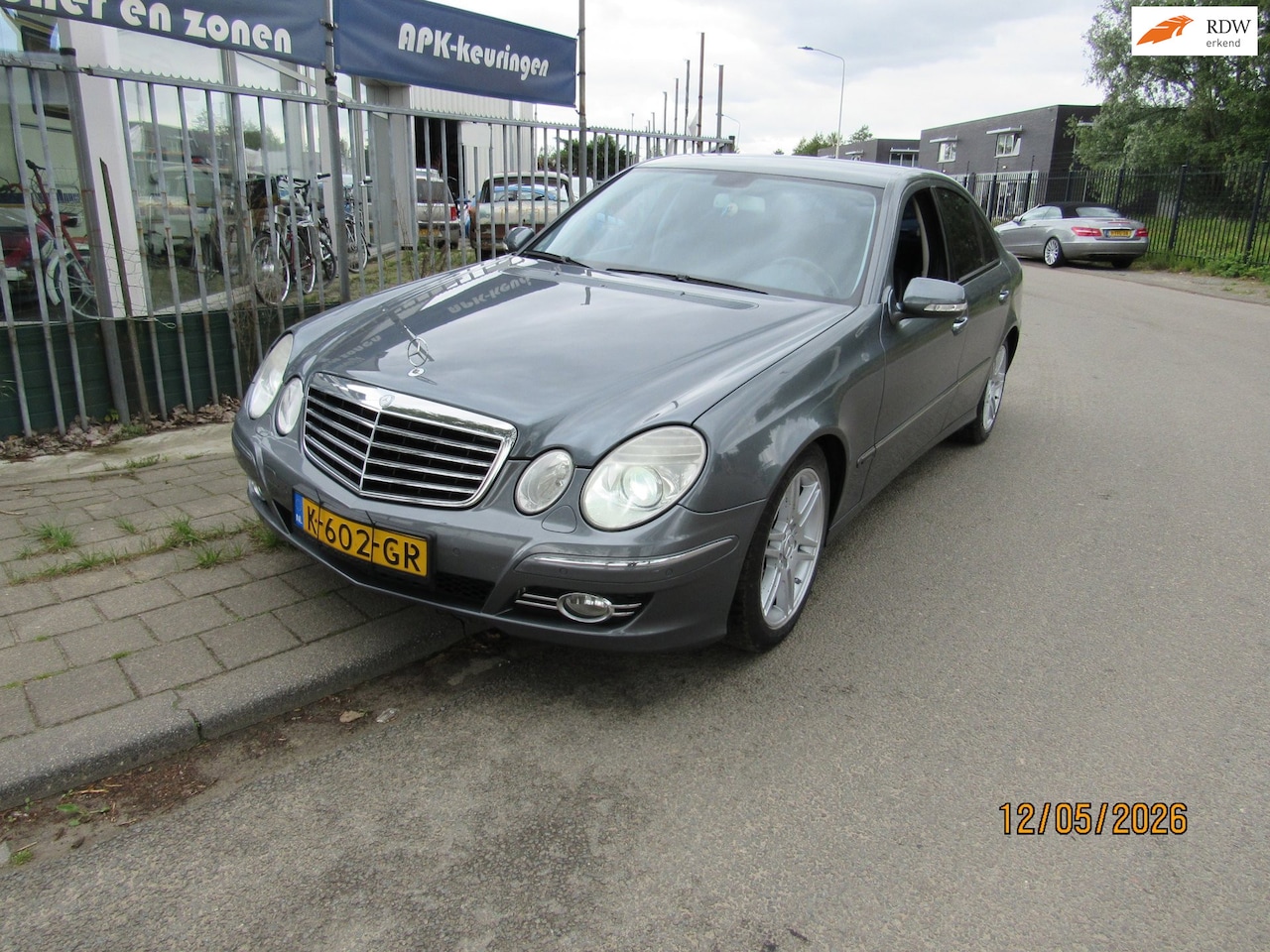 Mercedes-Benz E-klasse - 200 CDI Classic 200 CDI Classic,automaat,airco - AutoWereld.nl