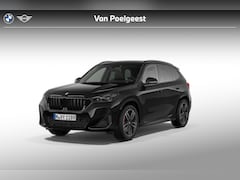 BMW X1 - sDrive20i | M Sportpakket Pro | Premium Pack | Travel Pack | Trekhaak