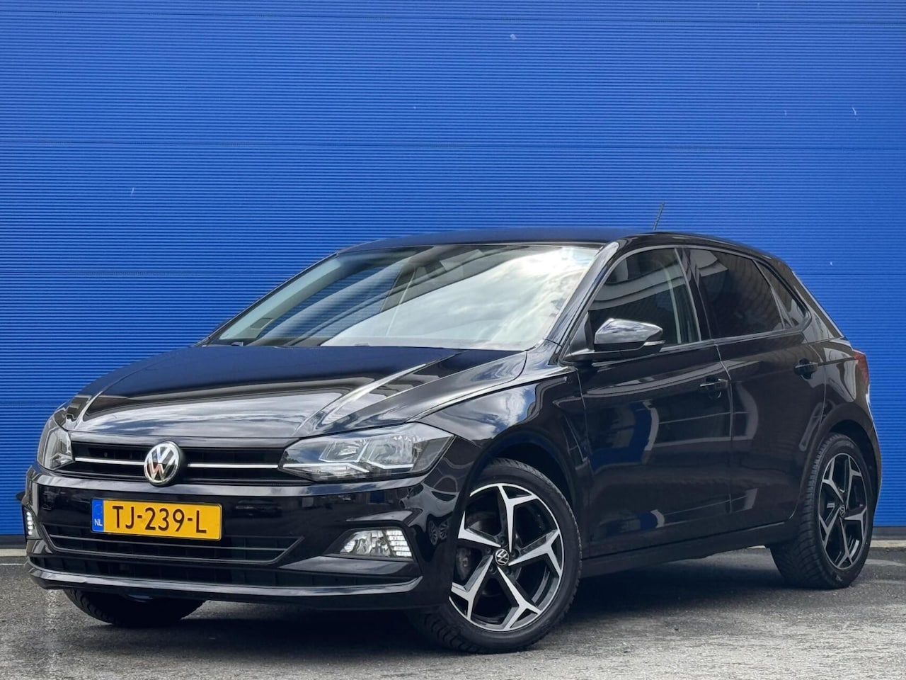 Volkswagen Polo - 1.0 TSI Comfortline | Trekhaak | 17 inch | - AutoWereld.nl