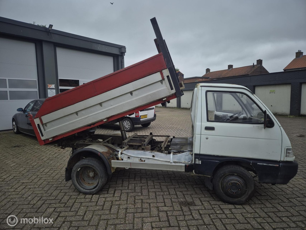 Piaggio Porter - 1.3 Kipper Maxxi schuurvondst loopt niet - AutoWereld.nl