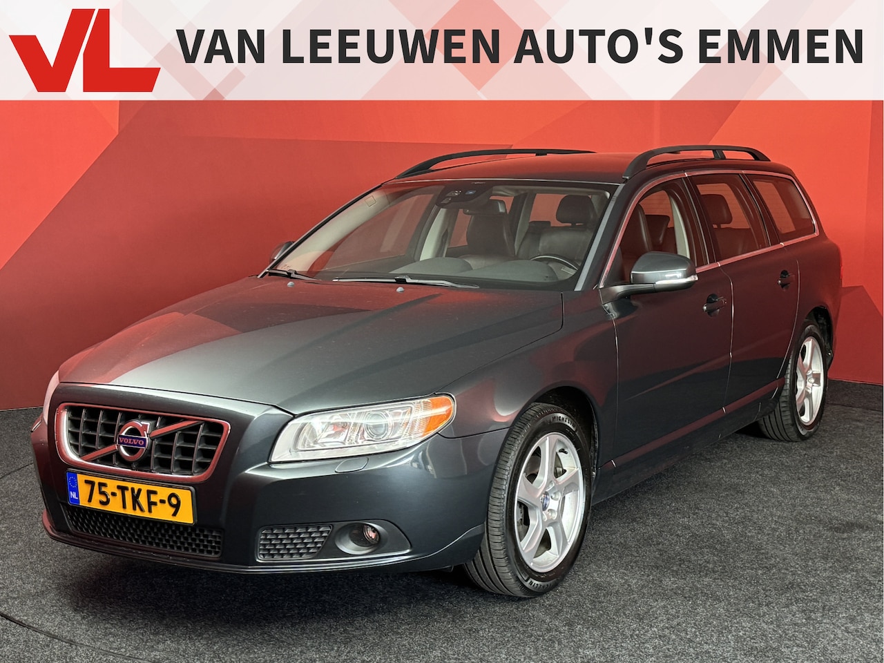 Volvo V70 - 1.6 T4 Limited Edition  | Automaat | Navigatie | Leer | Stoelverwarming | 180PK | - AutoWereld.nl
