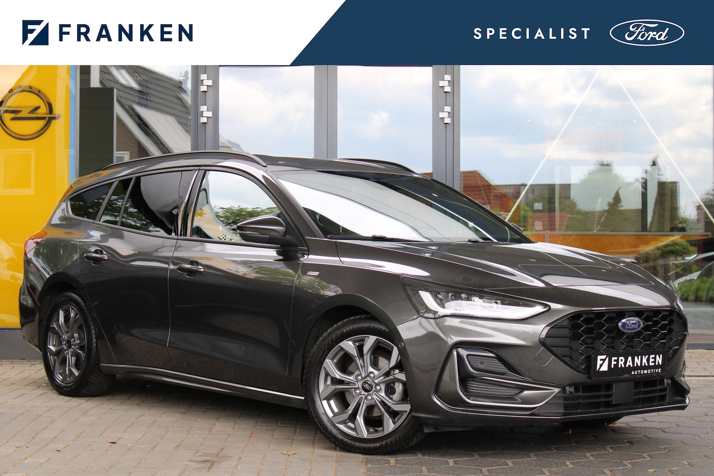 Ford Focus Wagon - 1.0 EcoBoost Hybrid ST Line X | Head-up | Adaptieve cruise | Trekhaak | Winterpack - AutoWereld.nl