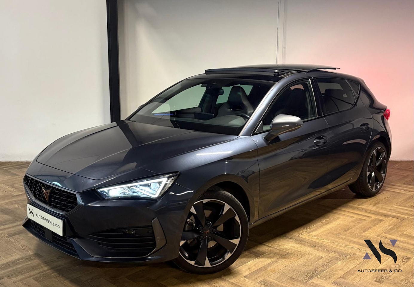 CUPRA Leon - 1.5 eTSI PANO KEYLESS MEMORY VOL' - AutoWereld.nl