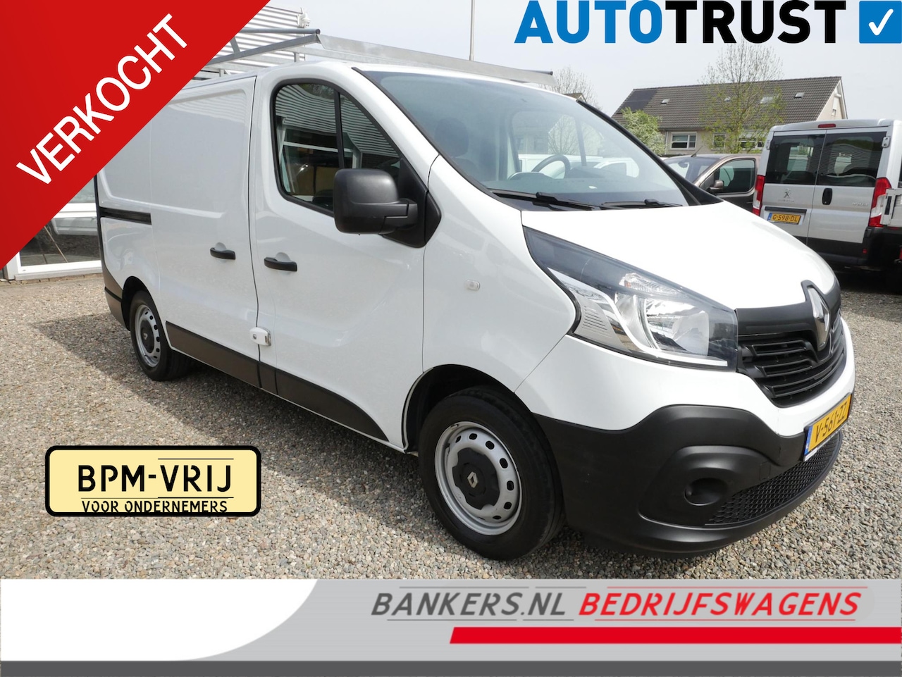 RENAULT TRAFIC