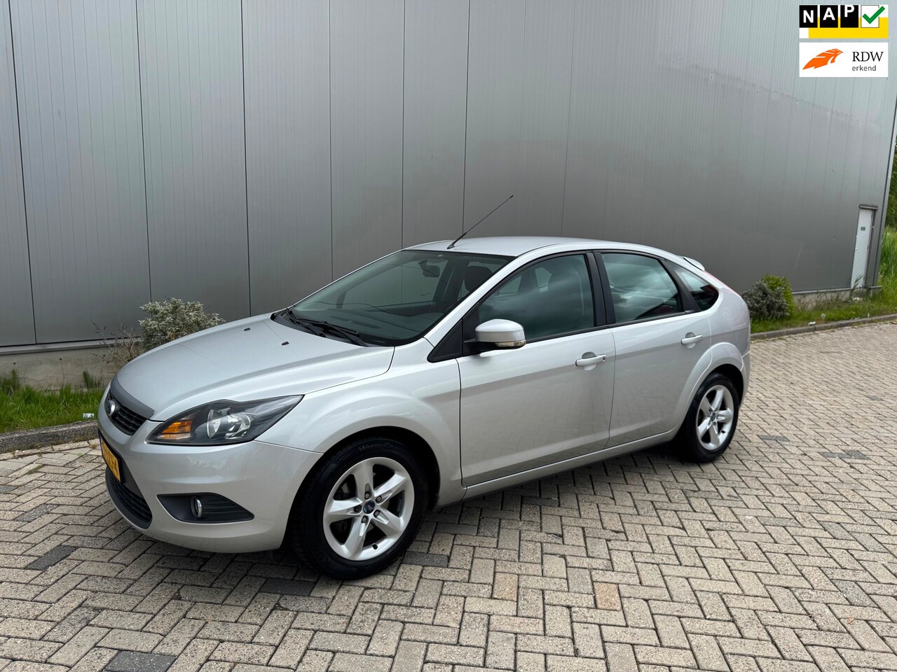 Ford Focus - 1.6 5Deurs Airco Cruise Isofix Nap 2e Eig - AutoWereld.nl