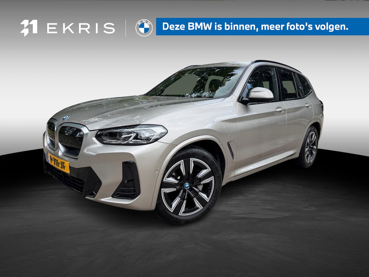 BMW iX3 - Driving Assistant Professional | Achteruitrijcamera | panoramadak | Alarmsysteem klasse 3 - AutoWereld.nl