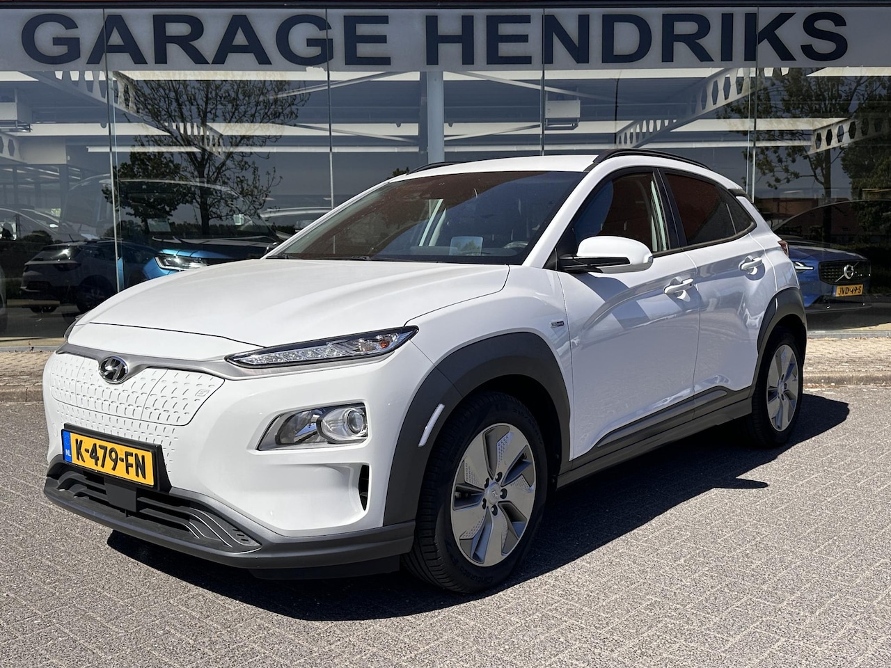 Hyundai Kona Electric - EV Fashion 64 kWh | SOH: 96,7% | Lage kmstand | 3 Fase | Warmtepomp | Blindspot | - AutoWereld.nl