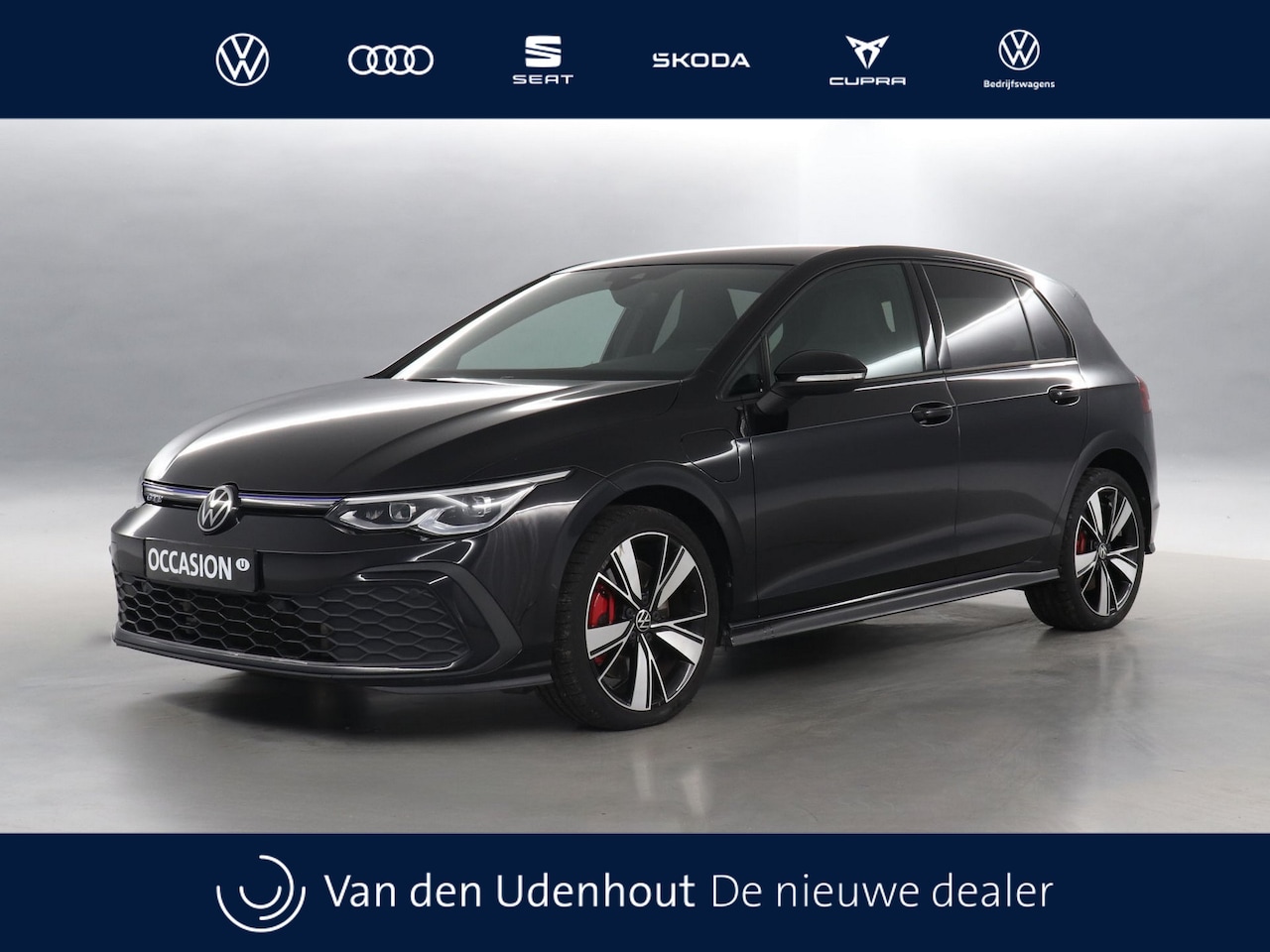 Volkswagen Golf - GTE 1.4 TSI eHybrid 245pk PHEV / Adaptive Cruise / Navigatie / Stoelverwarming - AutoWereld.nl