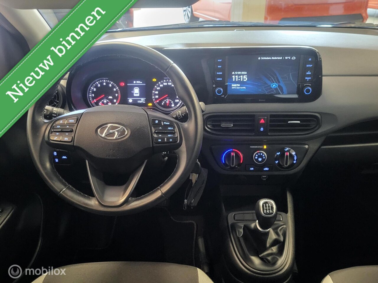 Hyundai i10 - 1.0 Comfort Smart Pack *NL, 1e EIG, 17.285 NAP, NAVI, CAMERA, RIJKLAARPRIJS!*