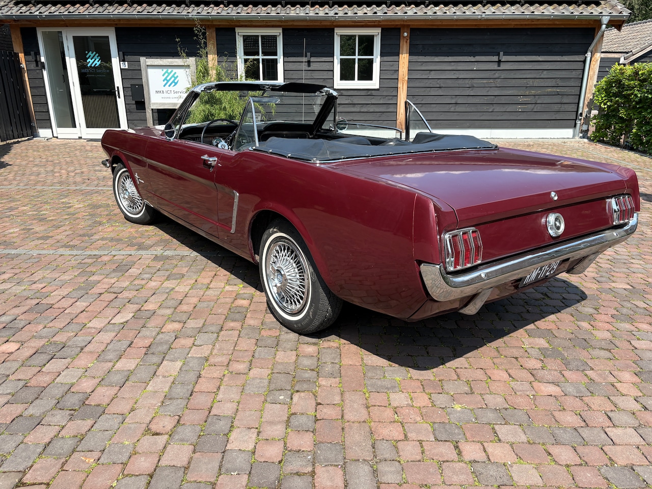 Ford Mustang Convertible - Met Nederlands kenteken - AutoWereld.nl