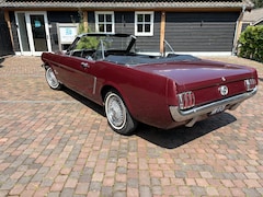 Ford Mustang Convertible - Met Nederlands kenteken