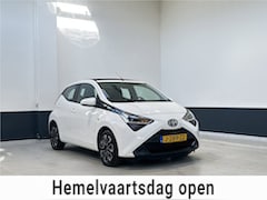 Toyota Aygo - 1.0 VVT-i x-play cabrio | Apple Carplay/ Android Auto | Camera | NL| 1 Eig |