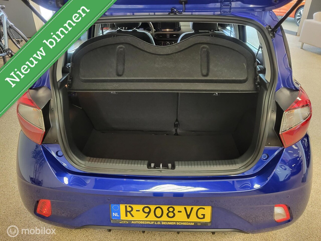Hyundai i10 - 1.0 Comfort Smart Pack *NL, 1e EIG, 17.285 NAP, NAVI, CAMERA, RIJKLAARPRIJS!*