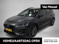Ford Focus Wagon - 1.0 EcoBoost ST Line | camera | trekhaak | Winterpack | Trekhaak | Carplay | LED