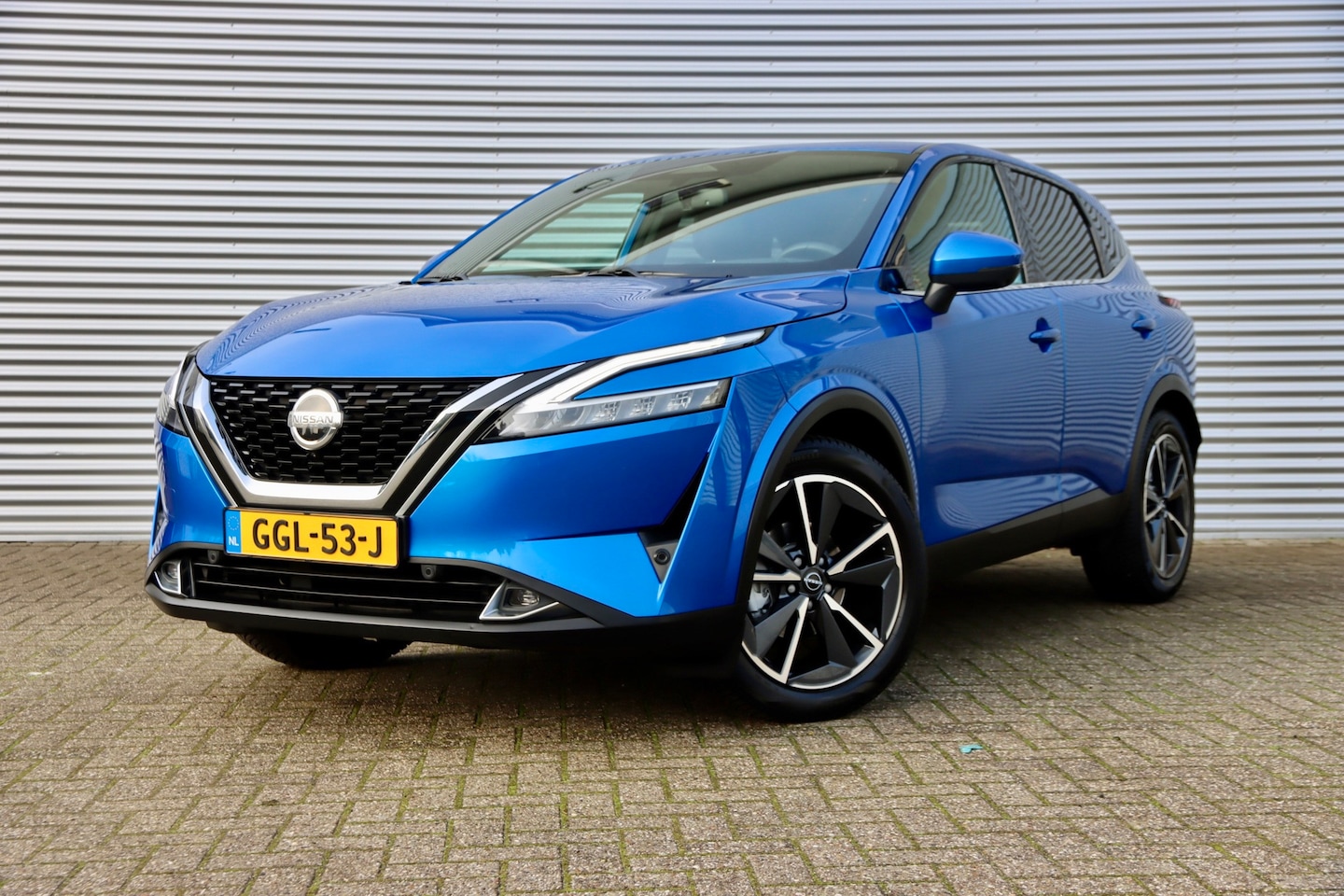 Nissan Qashqai - 1.3 MHEV Xtronic 4WD Tekna | CAMERA | STUURWIELVERW. | HALF LEER - AutoWereld.nl