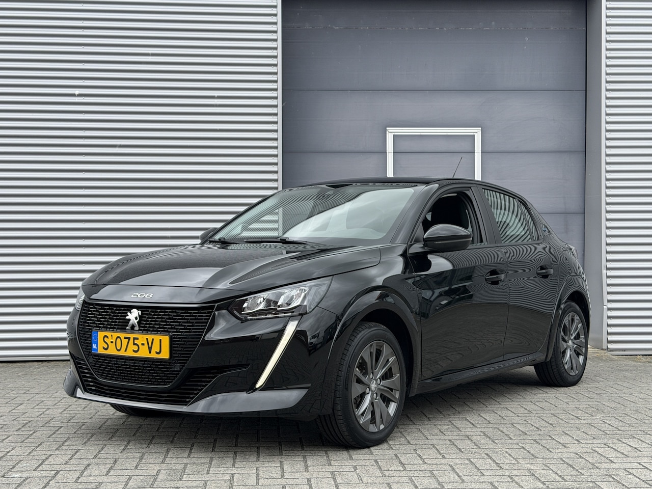 Peugeot e-208 - EV Active Pack 50 kWh I Clima. I Cruise Control I Carplay I SOH 95% - AutoWereld.nl