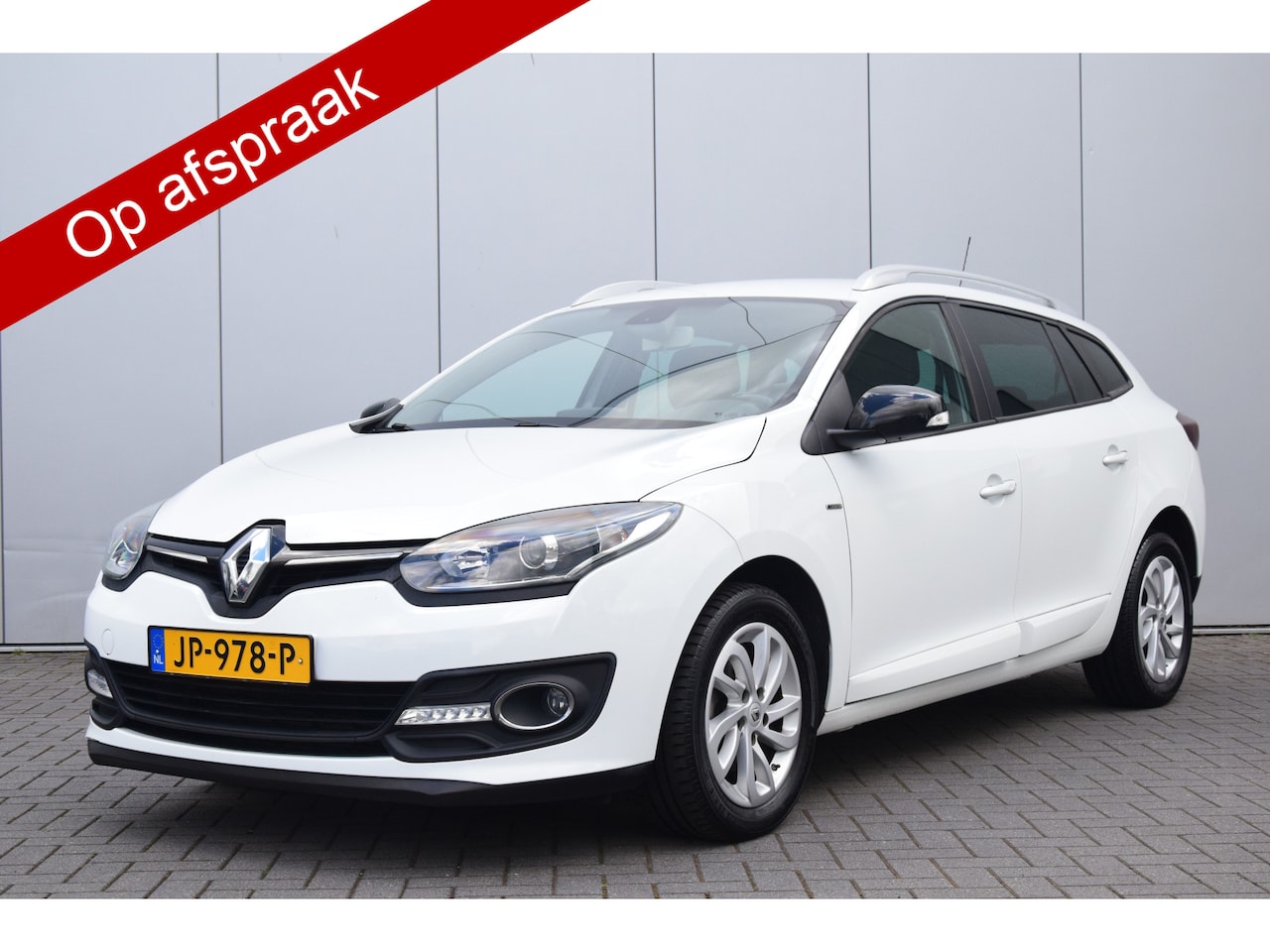 Renault Mégane Estate - 1.5 dCi Limited Navi Priv/Glass Ecc Cruise Pdc 93dkm! - AutoWereld.nl