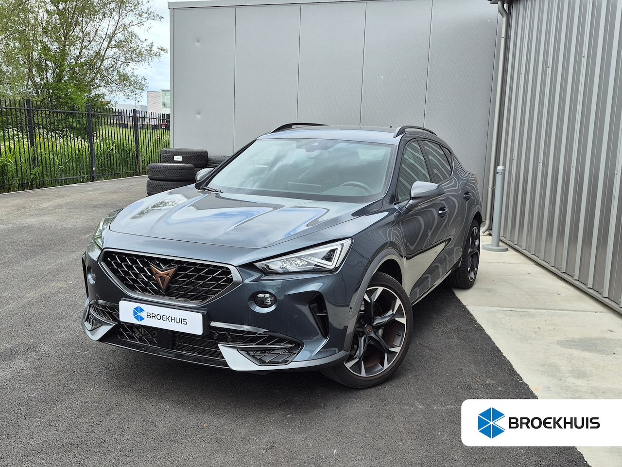 CUPRA Formentor - 1.4 e-Hybrid VZ Performance 245PK DSG/AUTO | Trekhaak uitklapbaar | Achteruitrijcamera | A - AutoWereld.nl