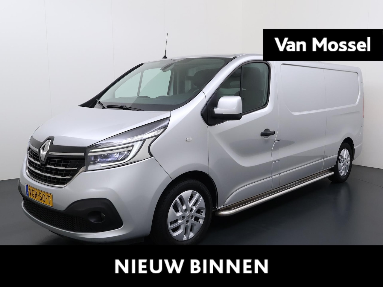 Renault Trafic - 2.0 dCi 145 T29 L2H1 Luxe 2.0 dCi 145 T29 L2H1 Luxe - AutoWereld.nl