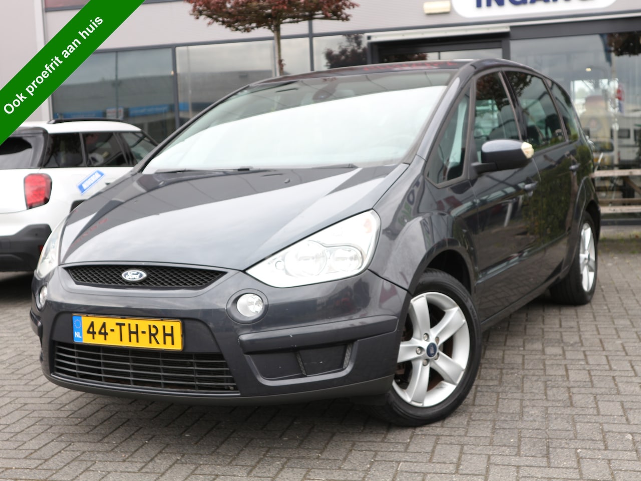 Ford S-Max - 2.0-16V CLIMA NIEUWE APK TREKHAAK - AutoWereld.nl