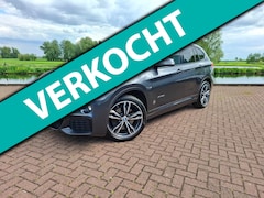 BMW X1 - XDrive20i High Executive Leer Pano dak Apple carplay Android Stoelverwarming PDC v+a Camer