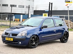 Renault Clio - 1.2-16V lage km met nap