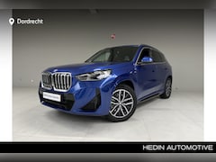 BMW X1 - xDrive30e M-Sport | Panorama | Harman Kardon | Voorbereiding Driving Assistant Plus | Elek