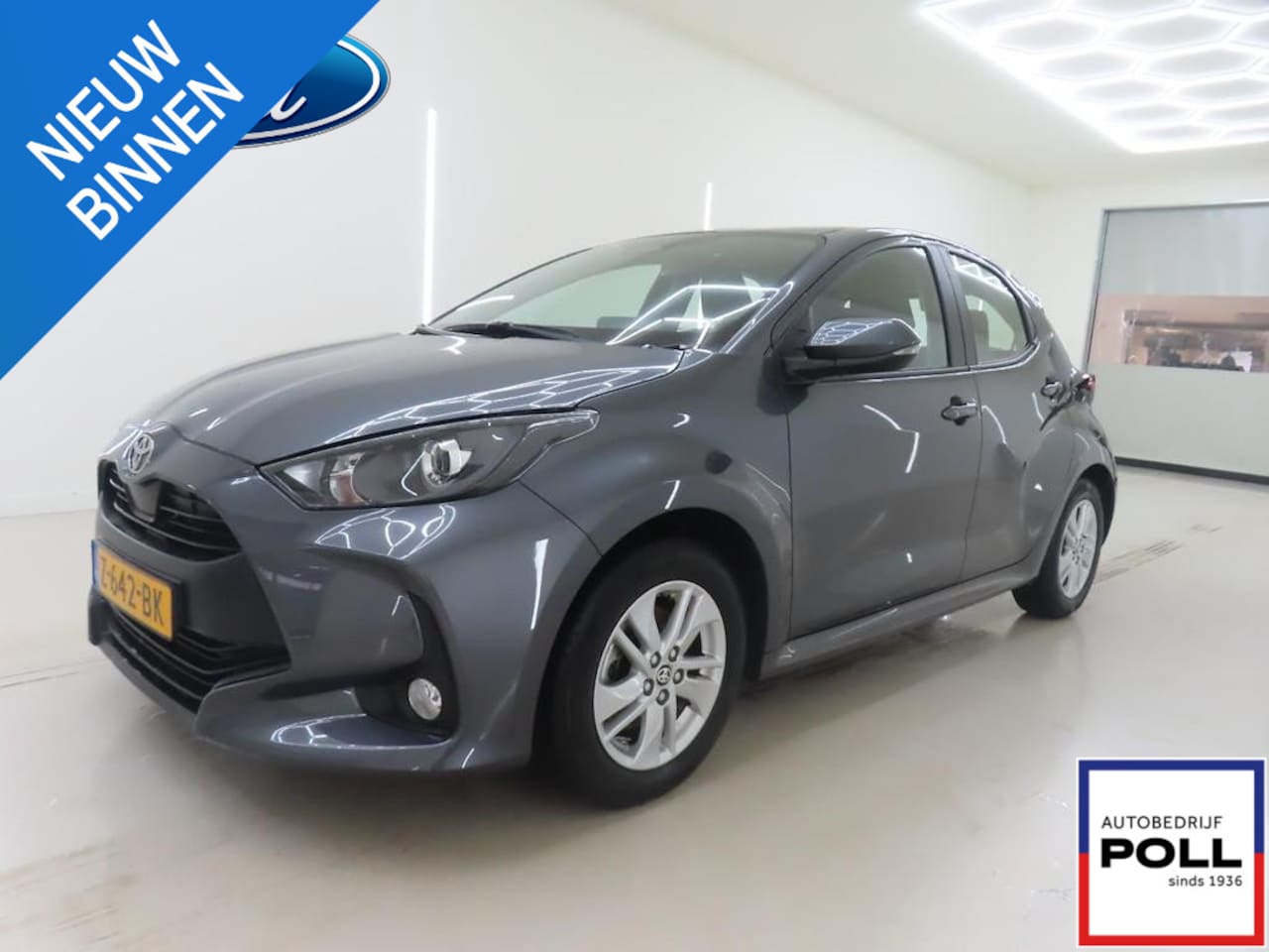 Toyota Yaris - 1.5 Hybrid Automaat 115pk Active Climat | Camera | Adap. Cruise| Apple CarPlay | NL-Auto | - AutoWereld.nl