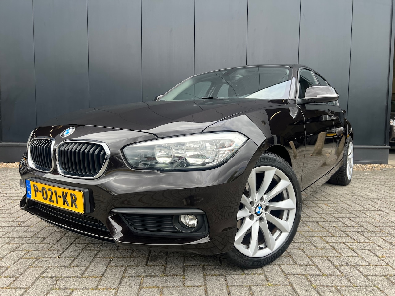 BMW 1-serie - 116i High Exe Facelift 18'Lmc/Stuurverw/Stoelverw - AutoWereld.nl