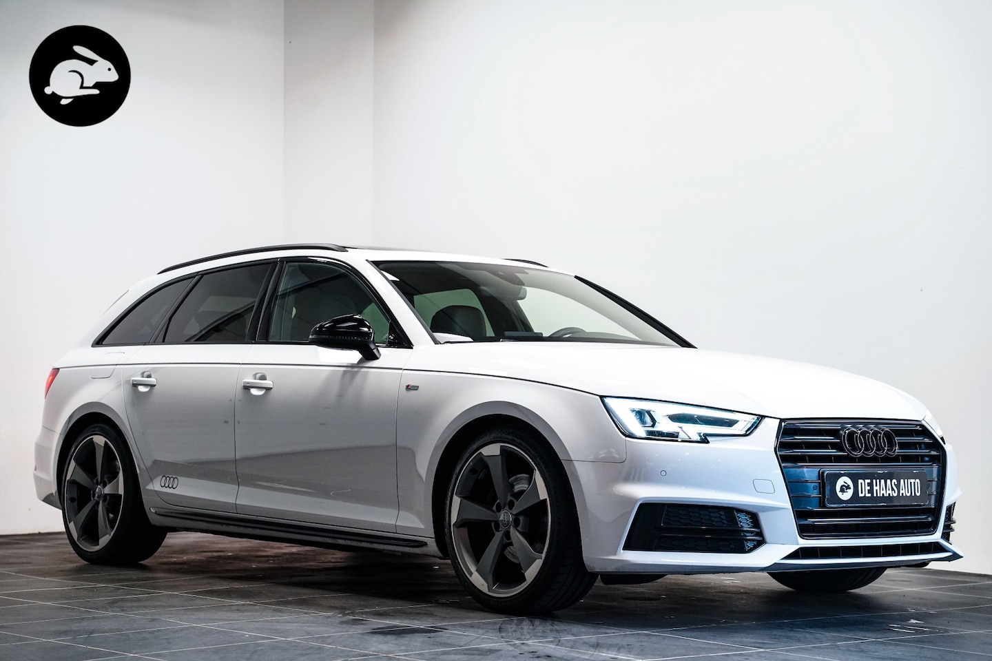Audi A4 Avant - 1.4 TFSI Sport S line|Panodak|Leder|Sfeerverlichting|Trekhaak - AutoWereld.nl