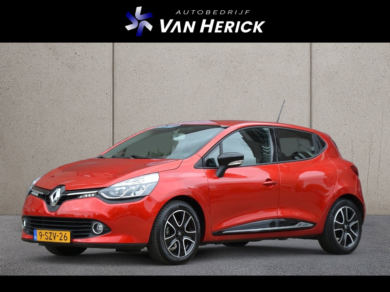 Renault Clio - 0.9 TCe Dynamique | Navigatie | Cruise Control | Unieke kmstand! - AutoWereld.nl