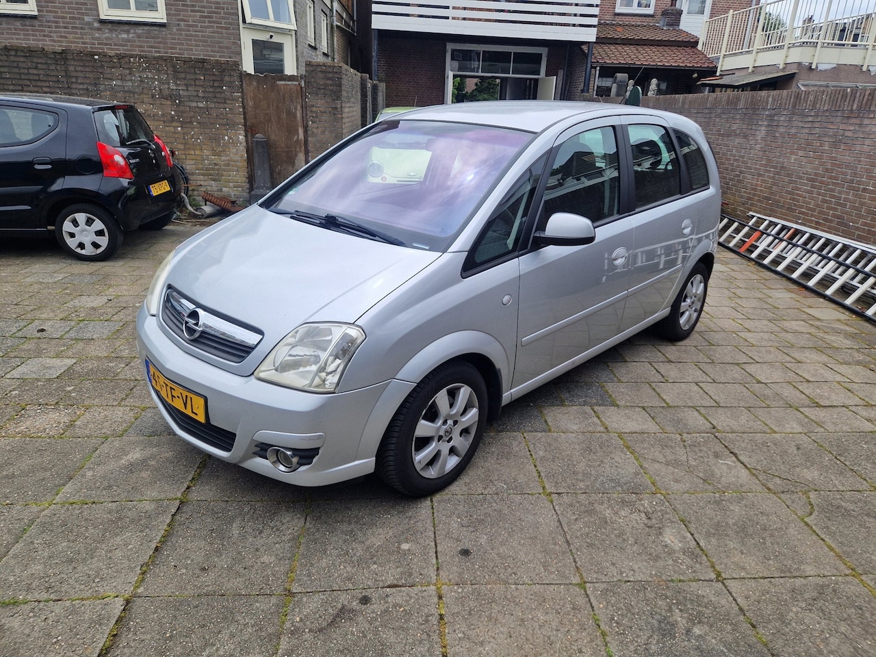 Opel Meriva - 1.6-16V Cosmo automaat - AutoWereld.nl