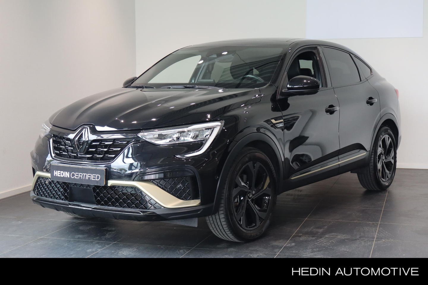 Renault Arkana - 1.6 E-Tech hybrid 145 E-Tech engineered | elektrisch glazen schuif-/kanteldak | BOSE | Sto - AutoWereld.nl