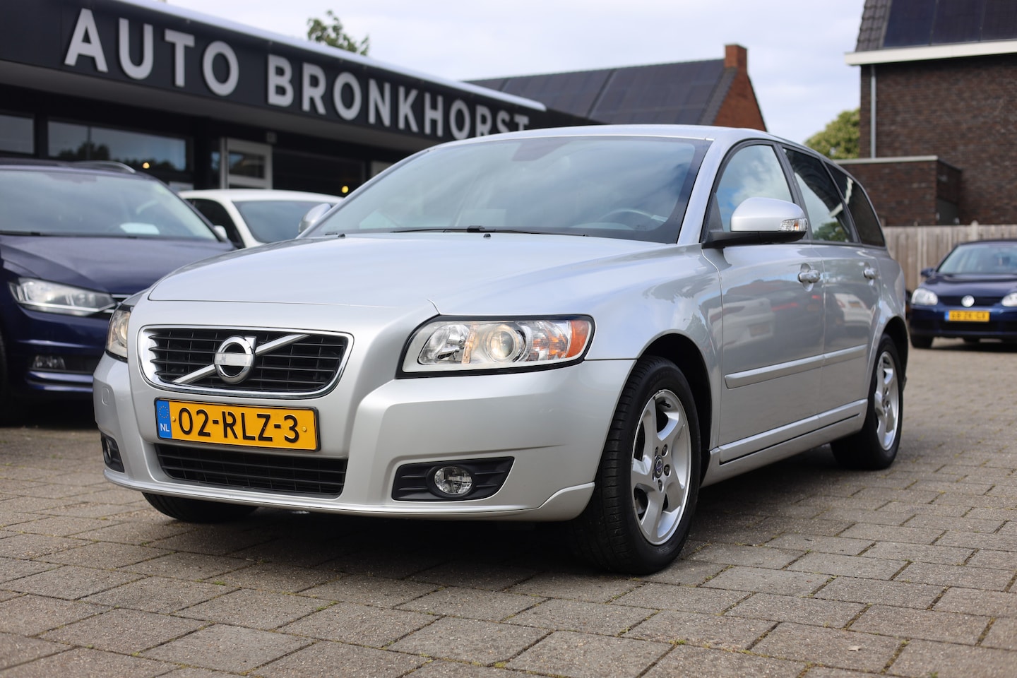 Volvo V50 - 2.0 EDITION | LEDER | NAVI | TREKHAAK | NAP - AutoWereld.nl