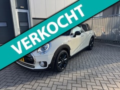 MINI Clubman - 1.5 Cooper Chili Serious Business, LED, Trekhaak, Navi, Stoelverwarming etc