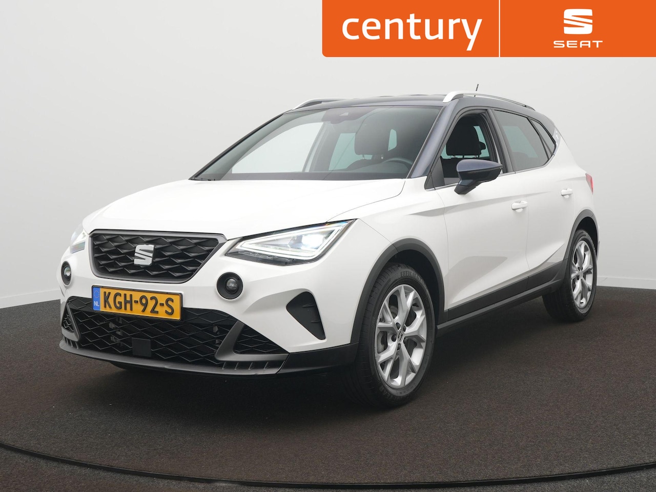 SEAT Arona - 1.0 EcoTSI FR Business Connect DSG / Climate / LED / Cruise - AutoWereld.nl