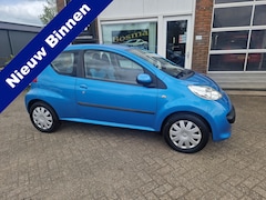 Peugeot 107 - 1.0-12V "XS" Airco - Isofix - Toerenteller - Elec ramen - Apk 28-06-2027
